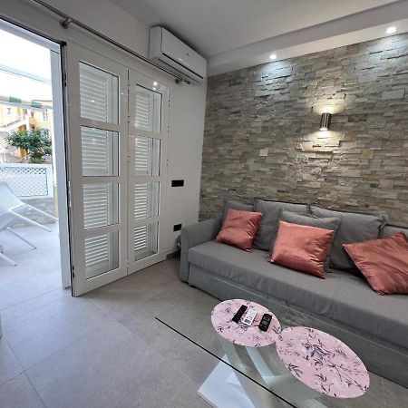 Luxury Apartment Orlando Адехе Екстериор снимка