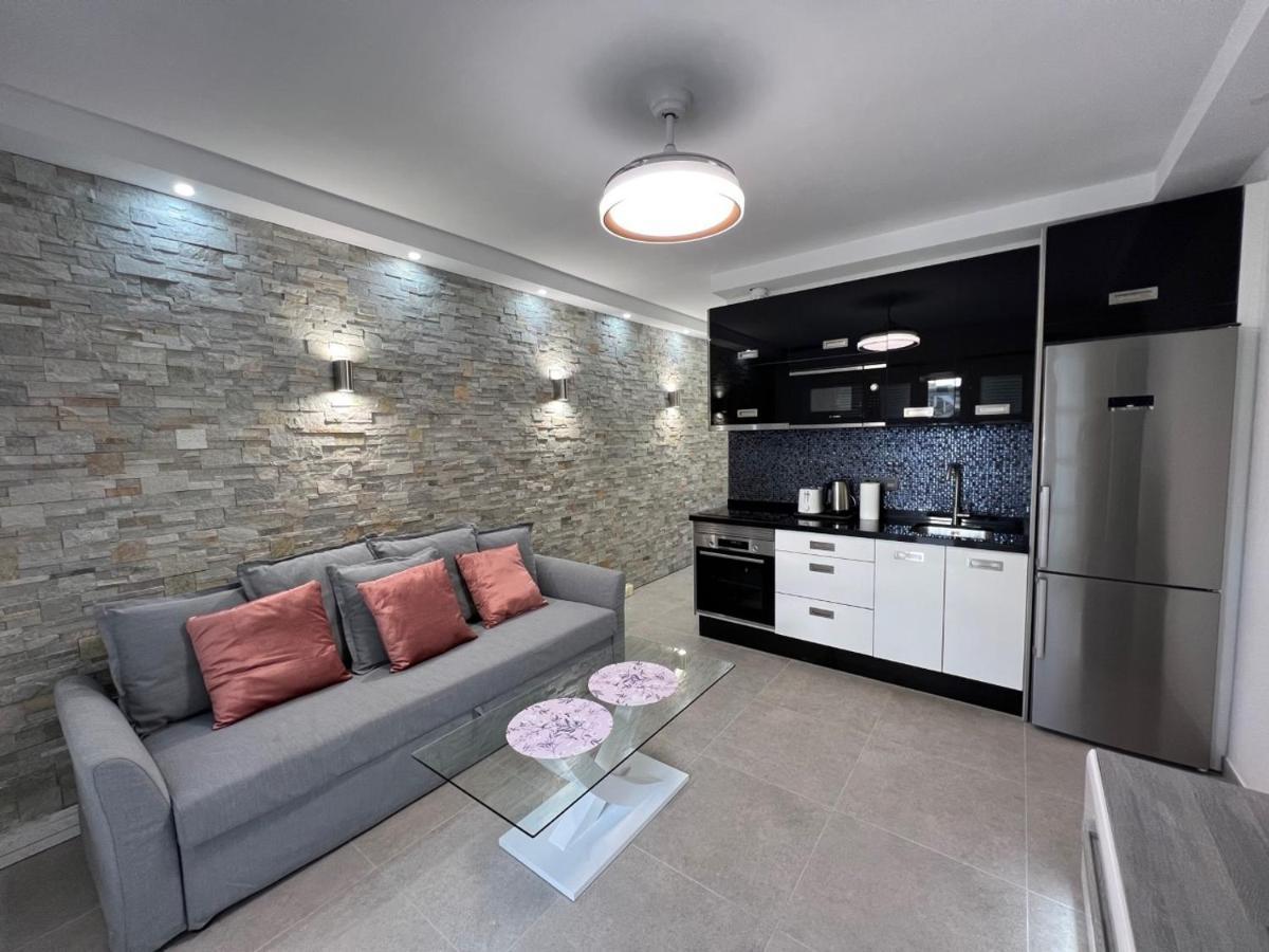 Luxury Apartment Orlando Адехе Екстериор снимка