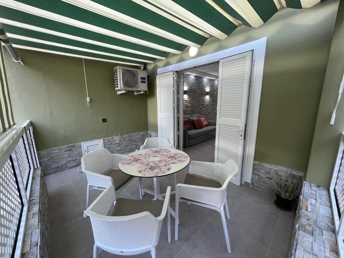 Luxury Apartment Orlando Адехе Екстериор снимка